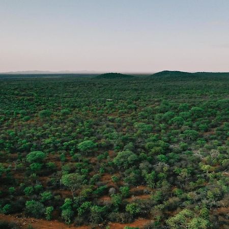 Отель Kifaru Bush Camp Оучо Экстерьер фото