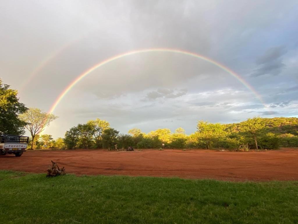 Отель Kifaru Bush Camp Оучо Экстерьер фото